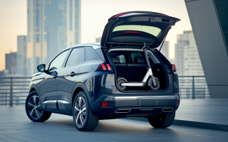 Peugeot 3008 : la trottinette électrique E‑Kick intégrée pour le dernier kilomètre