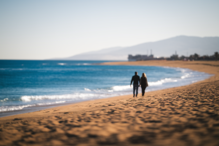 saidia-plage-maroc-couple-silhouette